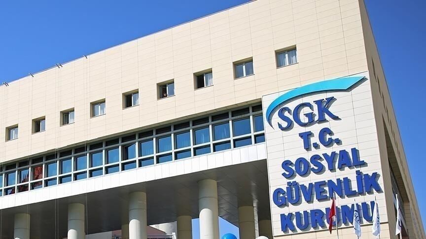 SGK'ya Devlet Katkısı Kalkıyor...