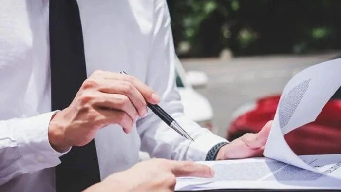 “Sahte işyeri” aracılığı ile veya “tanıdığın yanında çalışıyor gösterilip” sigortalı olmak…