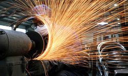 2026'ya daralmayla başladı: Sanayi üretimi geriledi...