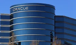 Oracle’dan 50 milyar dolarlık yapay zeka hamlesi