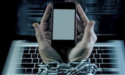 Dijital bağımlılık ve yapay zekânın gölgesinde egemenlik