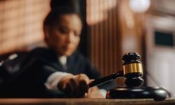 Yargıtay’a göre işveren ücrete zam yapmak zorunda mı?