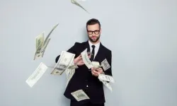 Banker faciasından fon krizine
