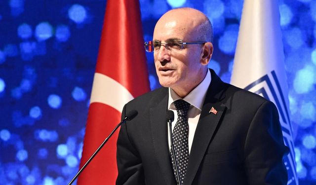 Mehmet Şimşek duyurdu! Vergide yeni dönem başlıyor