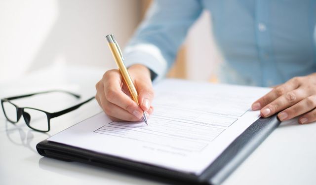 Sistem kaydı kapanmayan beyannameler nedeniyle ihracatçı parasını kullanamıyor