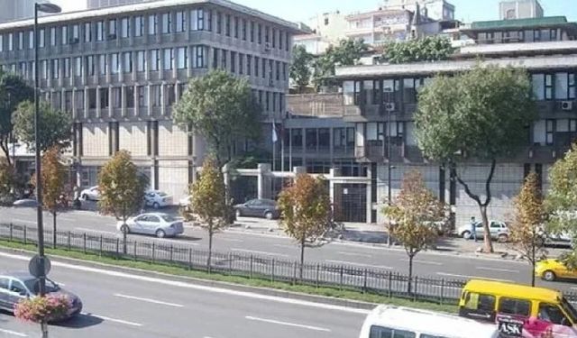 Unkapanı’ndaki SGK binası lüks otel oluyor