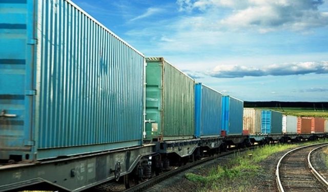 Demiryolunda yatırımlar taşımaya dönüşmüyor: 'Ray döşemek yetmiyor'