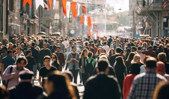 Gençleri işe alan şirkete 6 ay maaş, 18 ay prim desteği