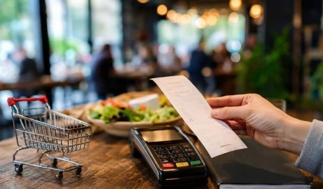 Ticaret Bakanlığı kural rehberini paylaştı: Alışverişte bilmeniz gereken 4 önemli hakkınız