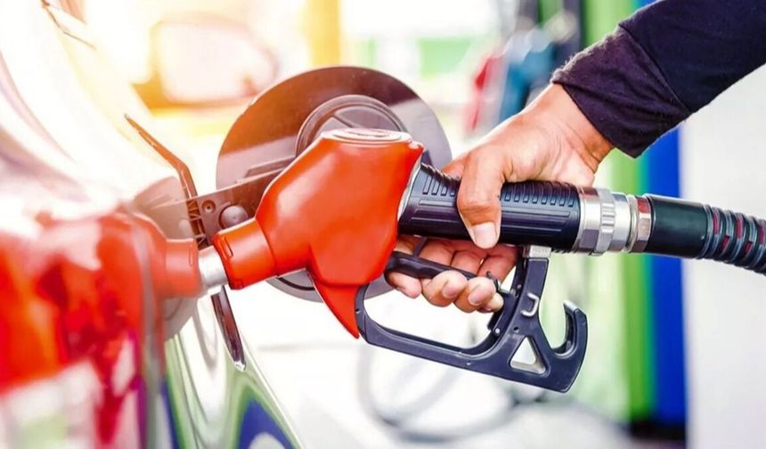 Motorine yeni zam geliyor: Litre fiyatı 100 TL'yi aşacak