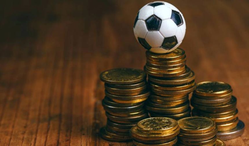 Futbolcuların 3,7 milyar liralık kazancı Maliye’nin radarına neden takıldı?