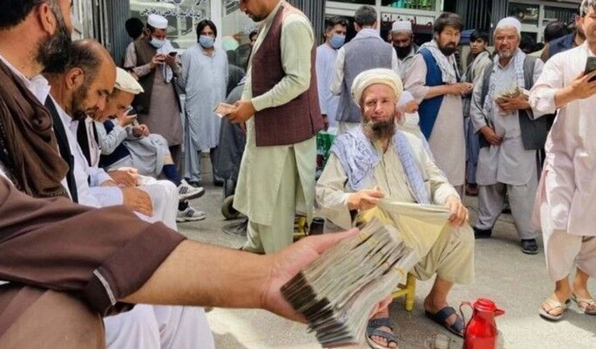 Afganistan ekonomisi şaşırtıcı şekilde büyüyor