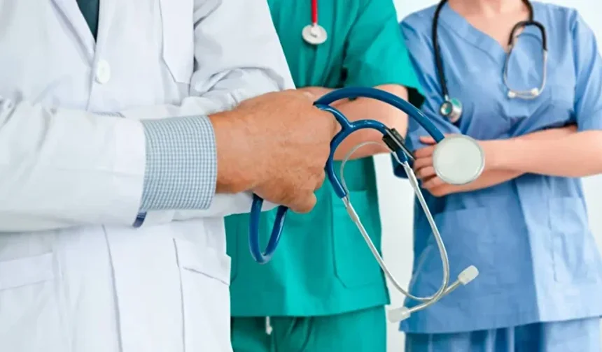 Sağlıkçılar yıpranma ile erken emekli olabiliyor