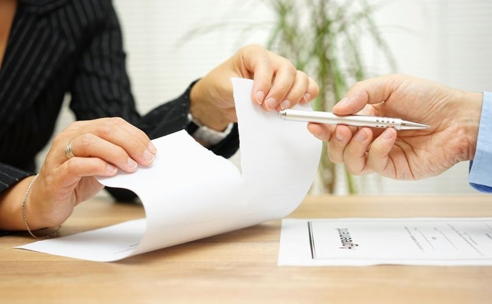 Haklı nedenle fesihte hak düşürücü süre