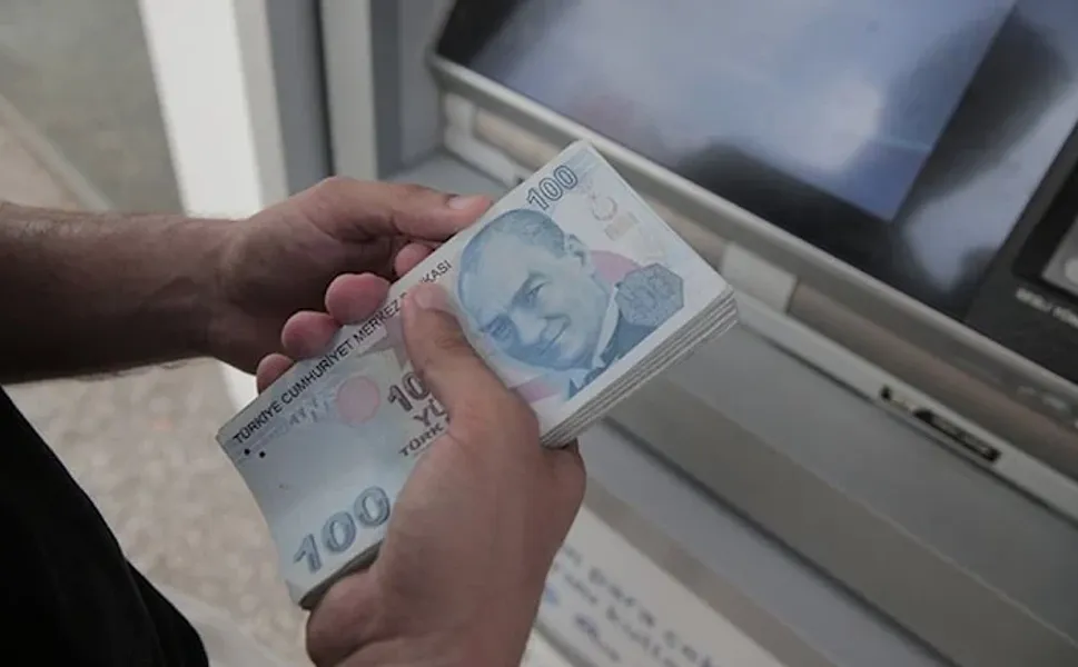 Faizlerle oynayarak sınırlar yakalanıyor