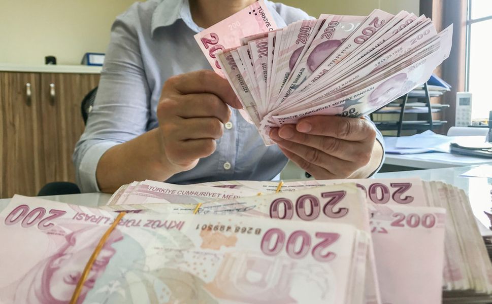 TL mevduat payına altın tehdidi