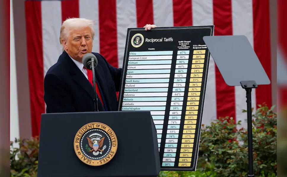 Trump'tan Grönland açıklaması: Vergiler iptal