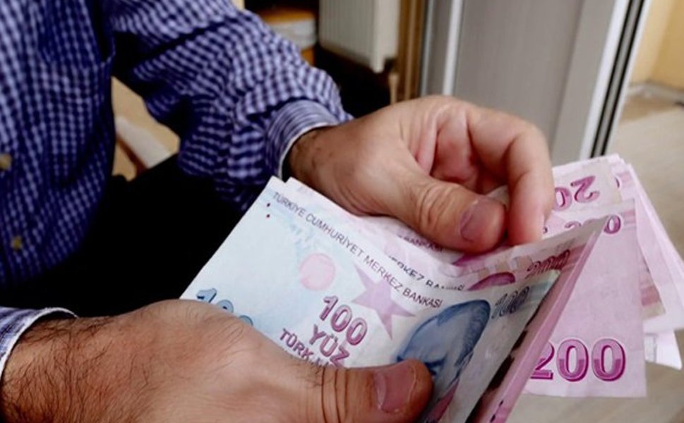 Ücretin gününde ve eksiksiz ödenmesi şart