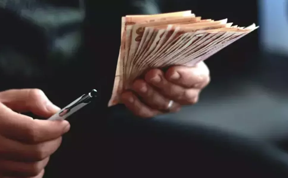 Kredi ve kart borcu olanlar dikkat: Yapılandırma için son tarih yaklaşıyor