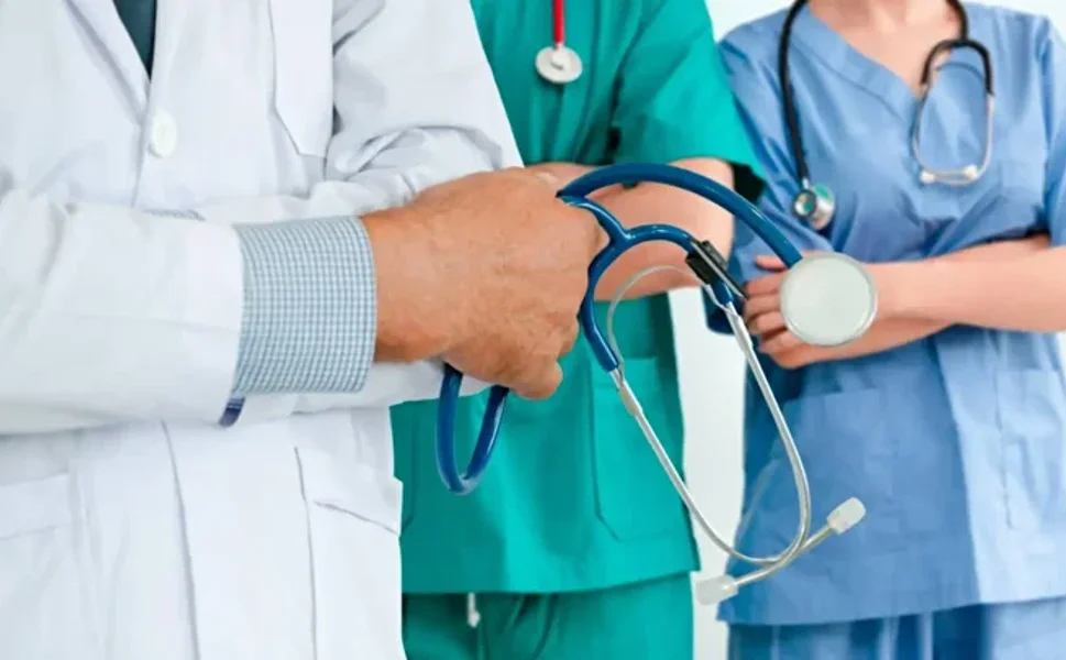 Sağlıkçılar yıpranma ile erken emekli olabiliyor